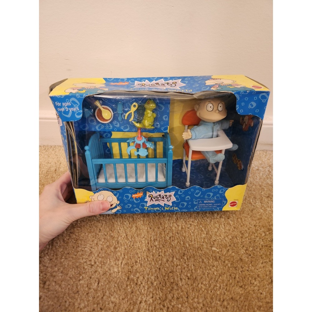 RUGRATS TOMMY'S WORLD WITH CRIB HIGH CHAIR AND ACCESSORIES